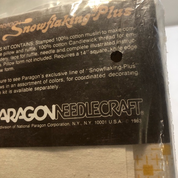 Vintage 1983 Paragon Needlecraft 14” Pillow Embroidery Kit with Lace Ruffle NOS - Picture 5 of 15